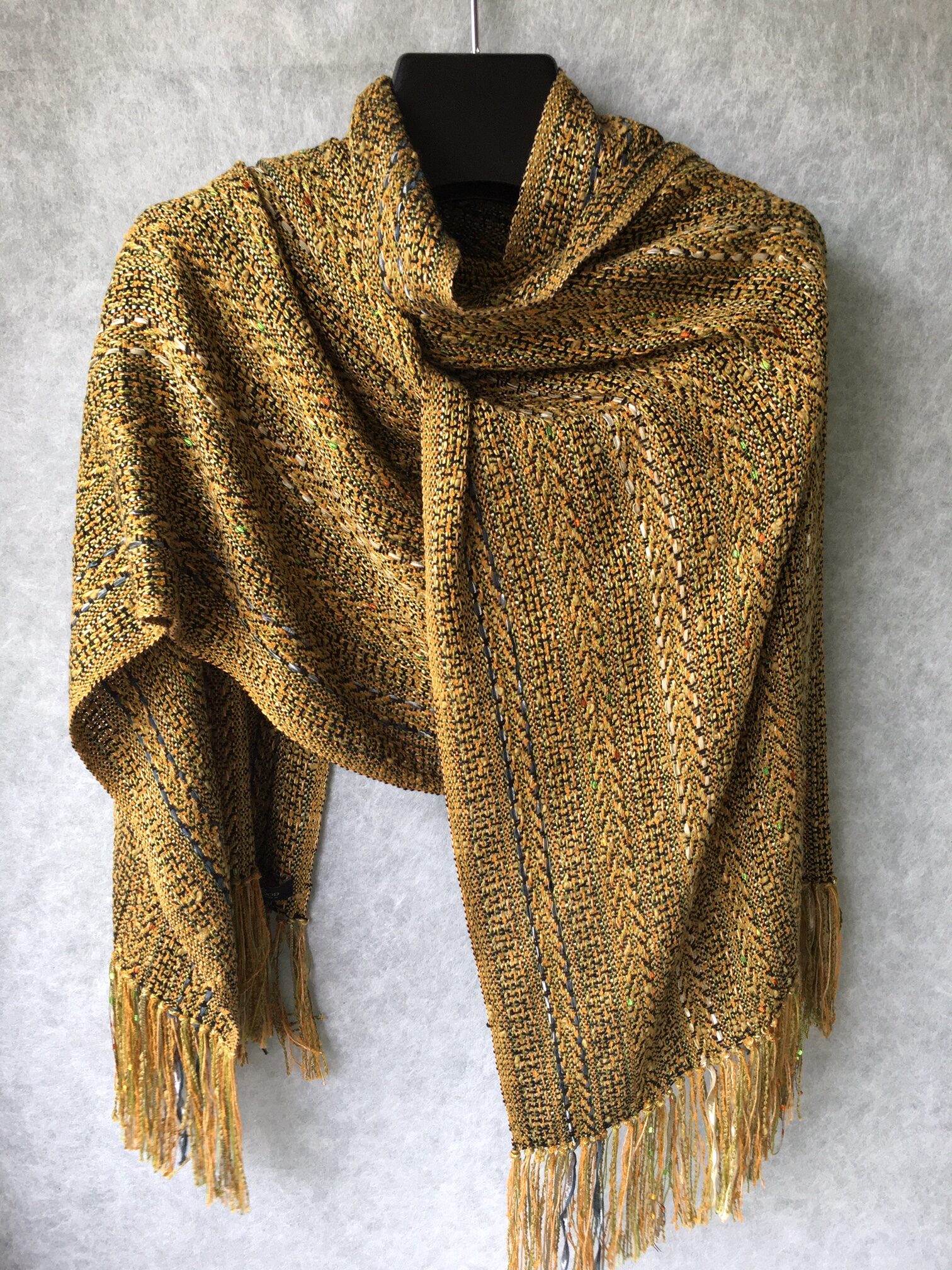 frilled shawl